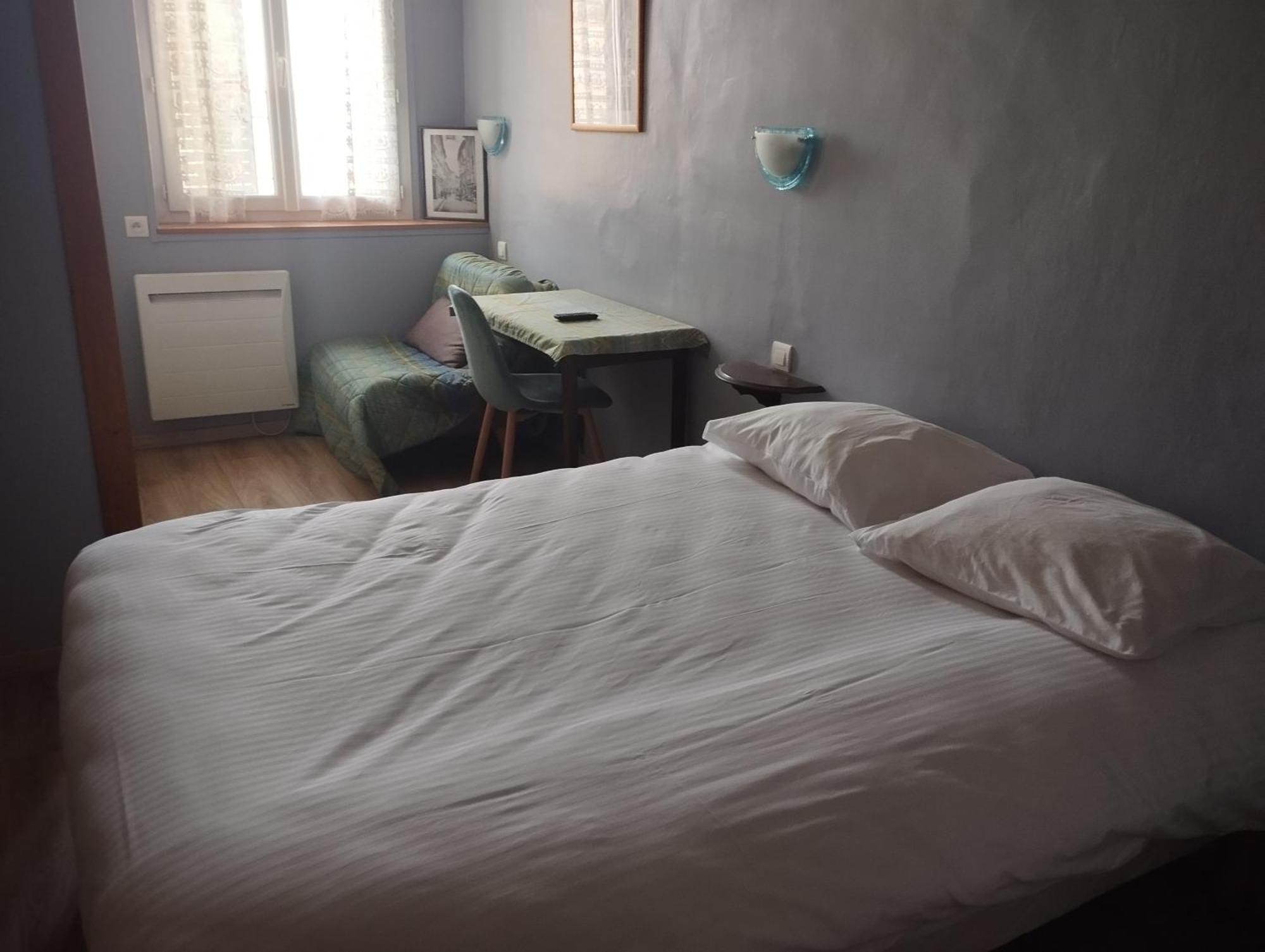 Hotel De Provence 迪涅莱班 外观 照片
