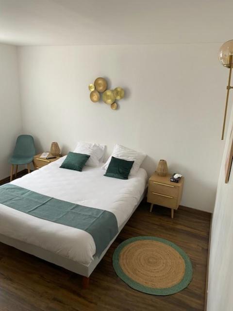 Hotel De Provence 迪涅莱班 外观 照片